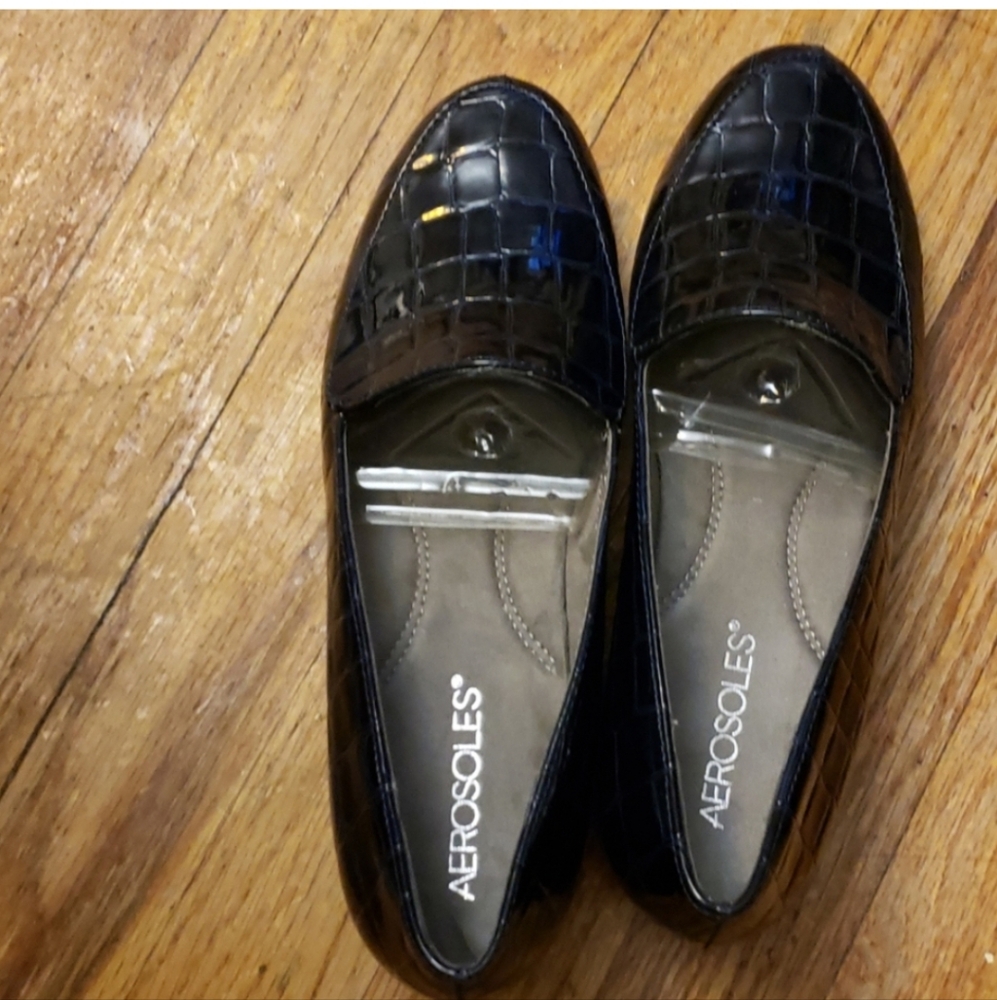 AEROSOLES True Match Black Loafers Sleek Slip-Ons Size 7M